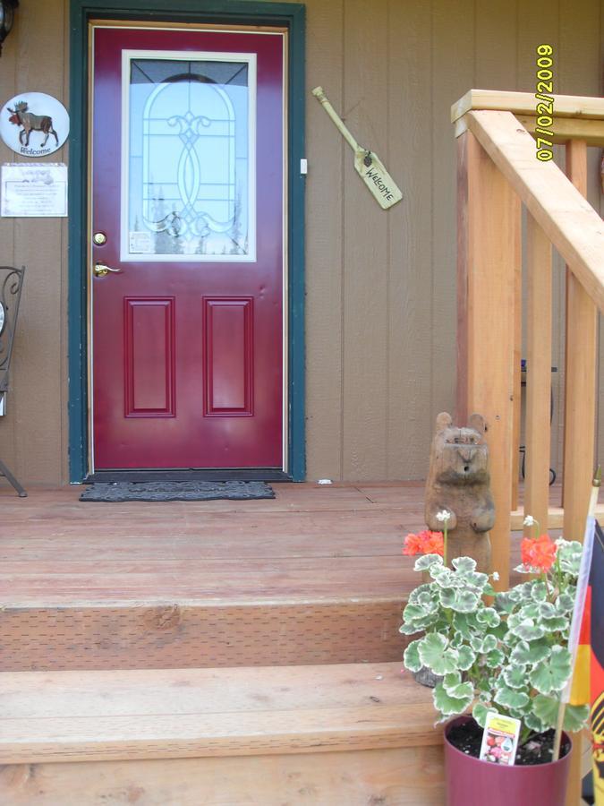 A Hyde Away Inn B&B 톡 외부 사진