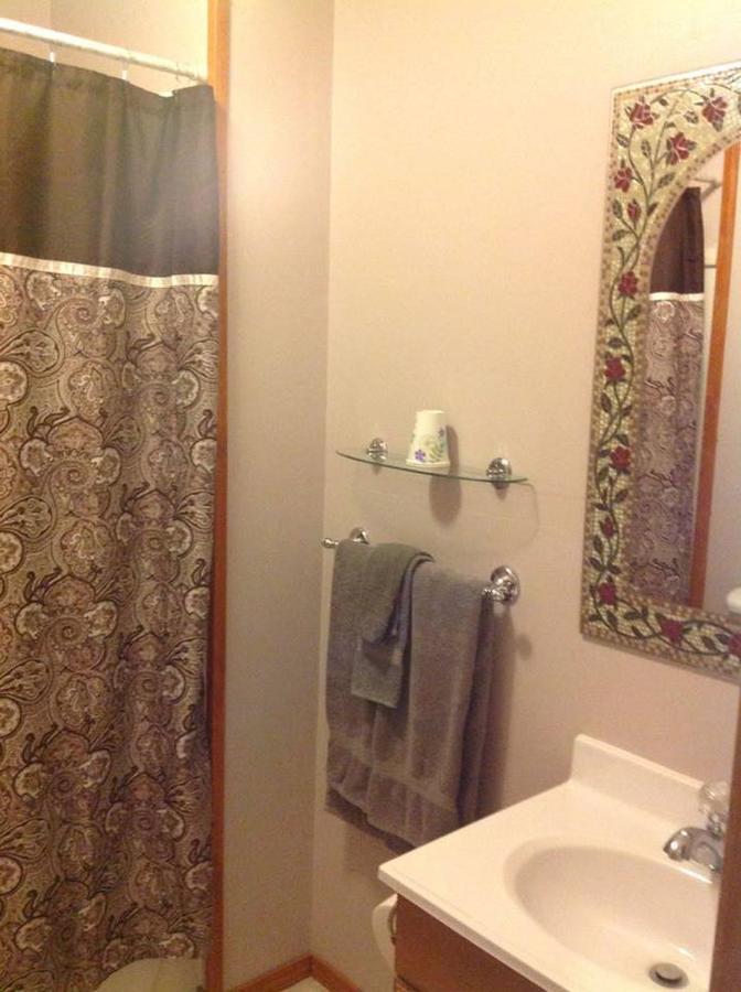 A Hyde Away Inn B&B 톡 외부 사진